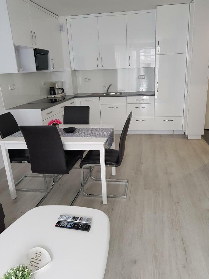 Apartamenty Blizej Morza Kasprowicza Kolobřeh Exteriér fotografie
